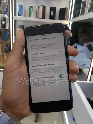 Apple iPhone SE (2022) 64 GB Black