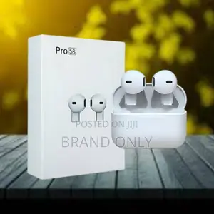 Pro 5S Earphone Immerses You in Music
