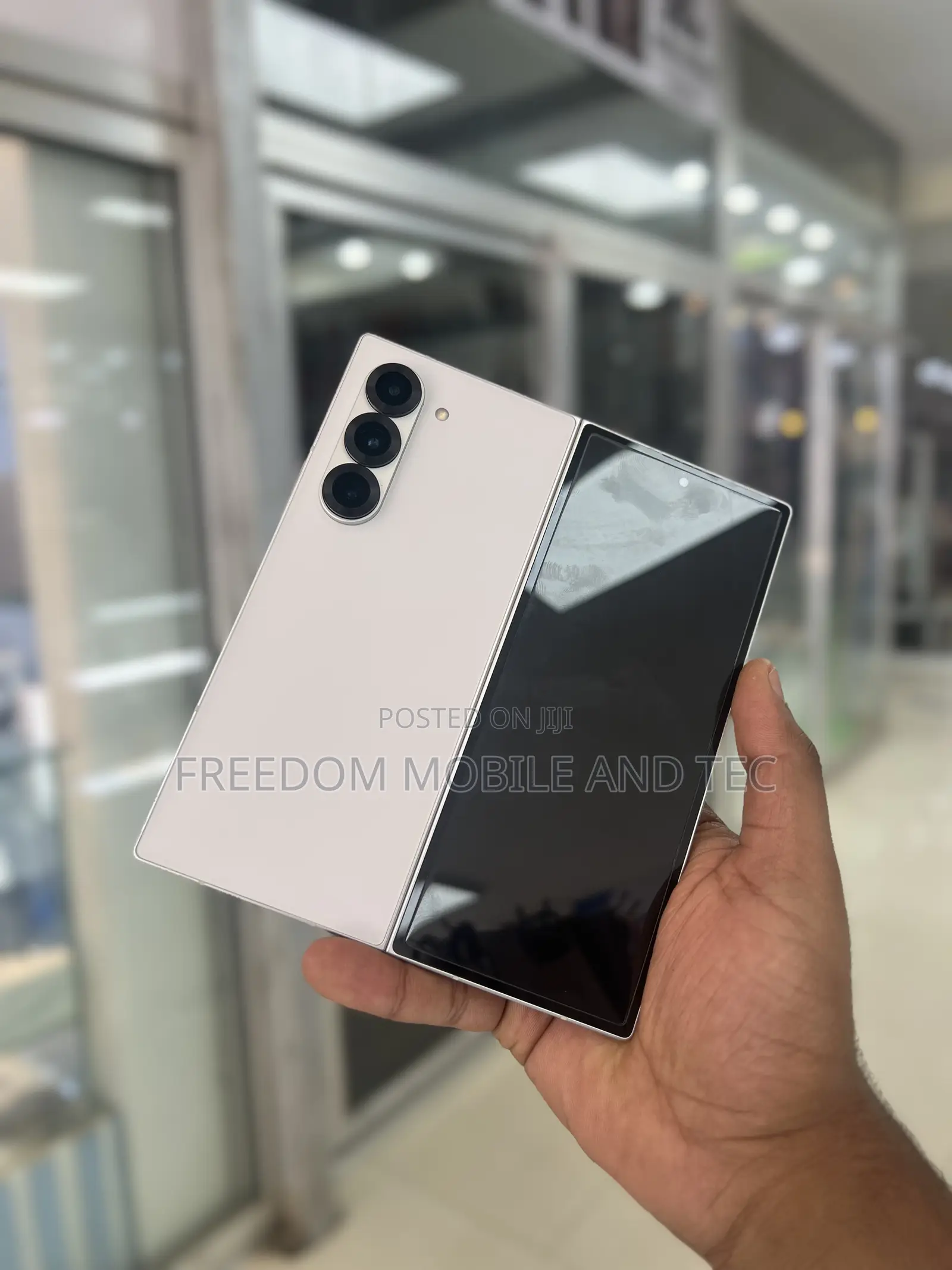 New Samsung Galaxy Z Fold6 256 GB