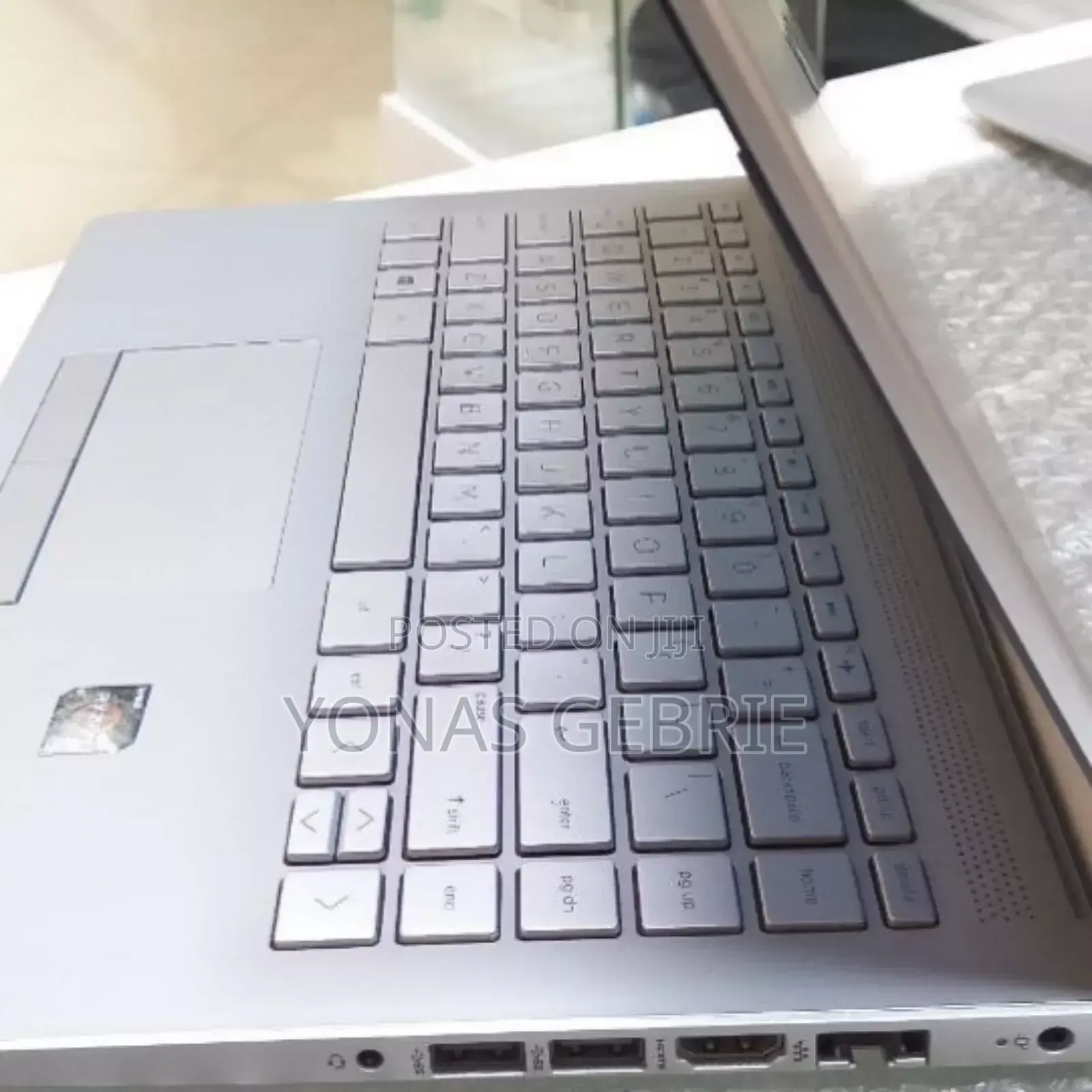 New Laptop HP Stream Notebook 8GB Intel Core I5 HDD+SSD 500GB