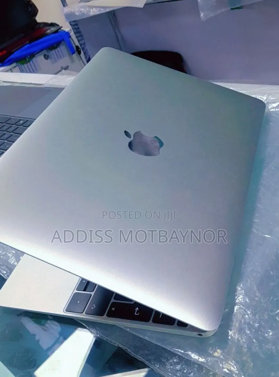 New Laptop Apple MacBook 8GB Intel Core M SSD 512GB