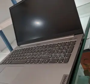 New Laptop Lenovo ThinkBook 15 16GB Intel Core I7 SSD 512GB