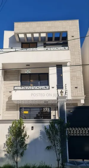 8bdrm House in Semit Fyelbet, G+2, Bole for sale