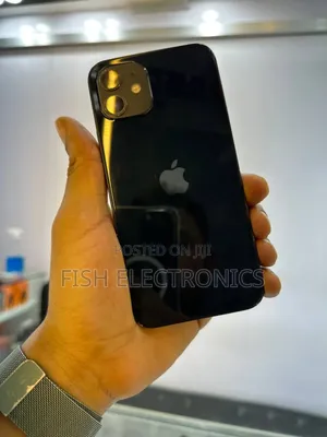 Photo - Apple iPhone 12 64 GB Black