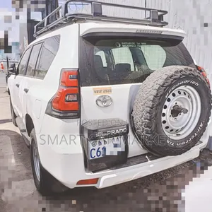 Toyota Land Cruiser 2018 White