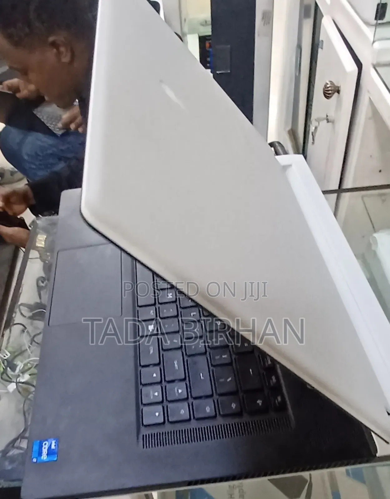 New Laptop Alienware M17x R2 32GB Intel Core I7 SSD 1T