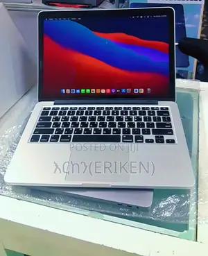 New Laptop Apple MacBook 2014 8GB Intel Core I5 SSD 256GB