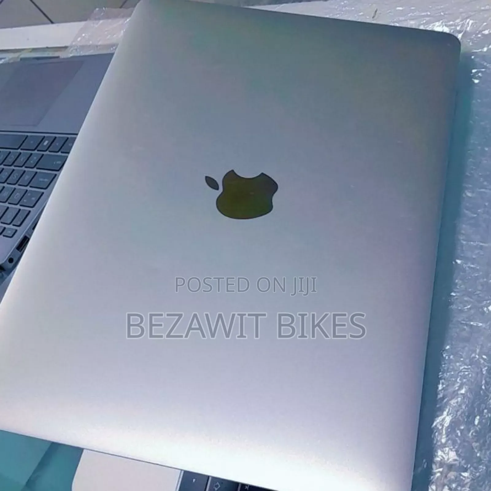 New Laptop Apple MacBook Air 2015 8GB Intel Core M SSD 512GB