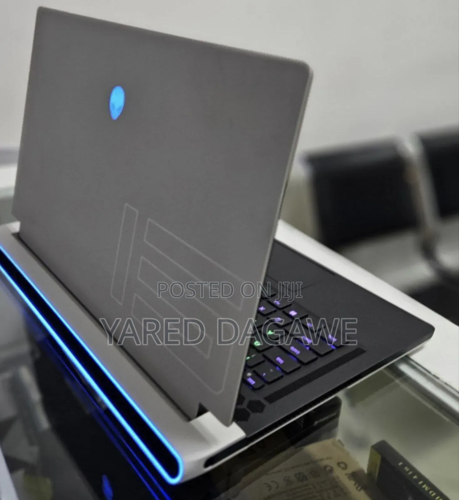 New Laptop Alienware M17x R2 32GB Intel Core I7 SSD 1T