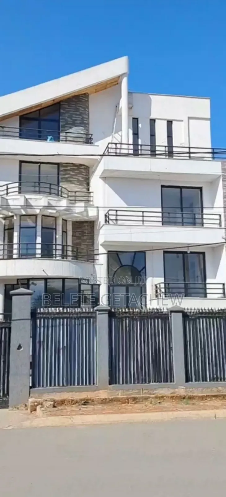 10bdrm House in Semit, G+3 Luxury, Bole for sale