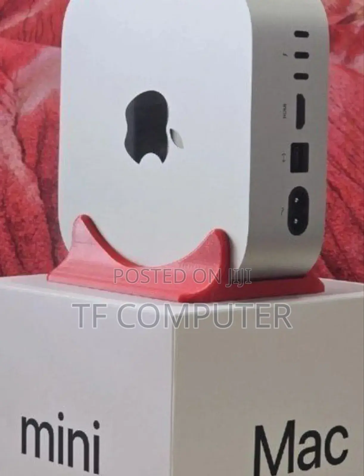 New Laptop Apple MacBook 16GB Apple M4 Max SSD 256GB