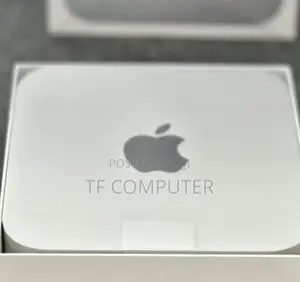 New Laptop Apple MacBook 16GB Apple M4 Max SSD 256GB