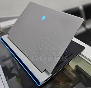 New Laptop Alienware Area-51m 32GB Intel Core I7 SSD 1T