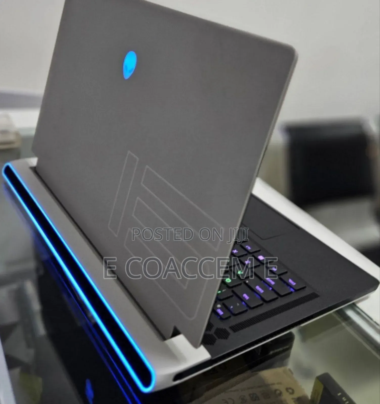 New Laptop Alienware M17x R2 32GB Intel Core I7 SSD 1T