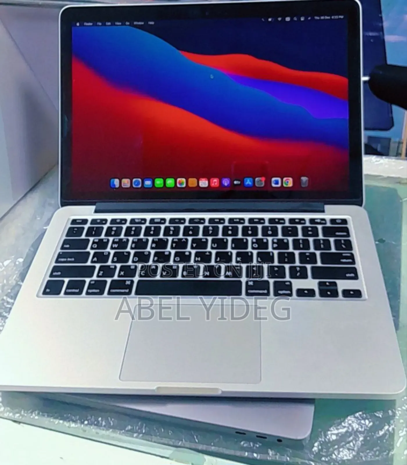 New Laptop Apple MacBook Pro 2014 8GB Intel Core I5 SSD 256GB