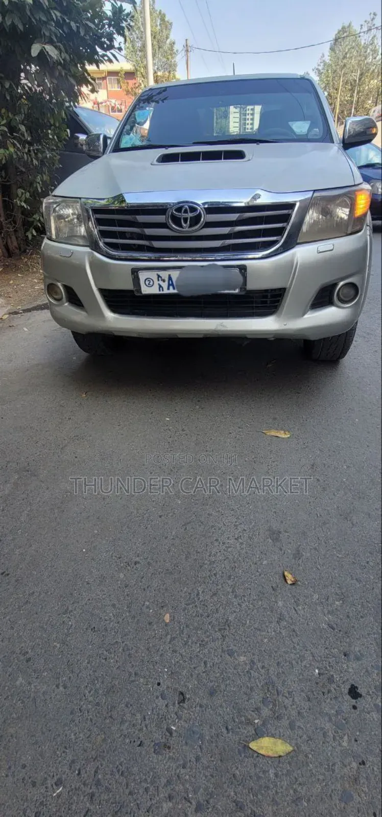 Toyota Hilux 2013 Gold