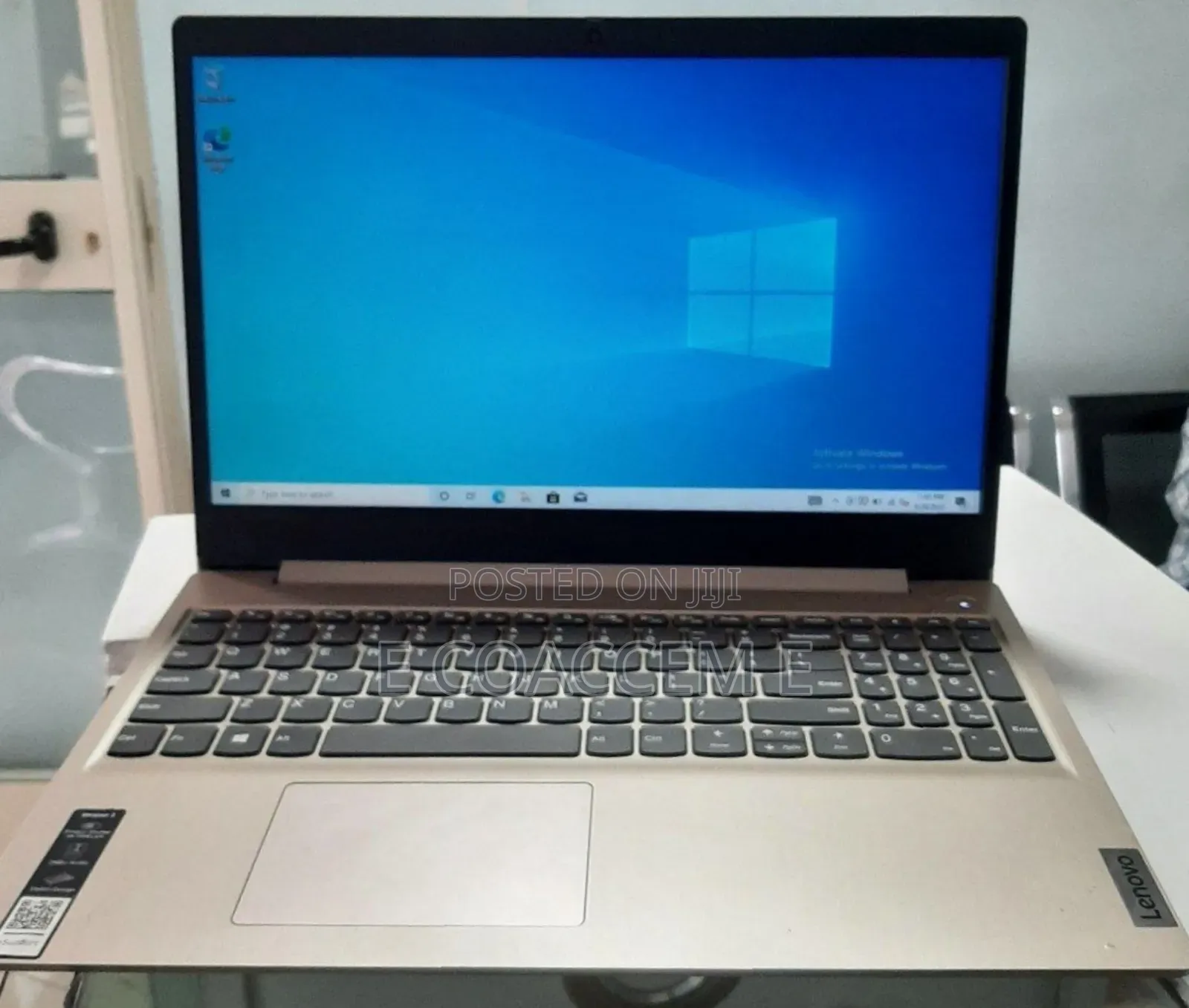 New Laptop Lenovo 8GB Intel Core I3 SSD 256GB