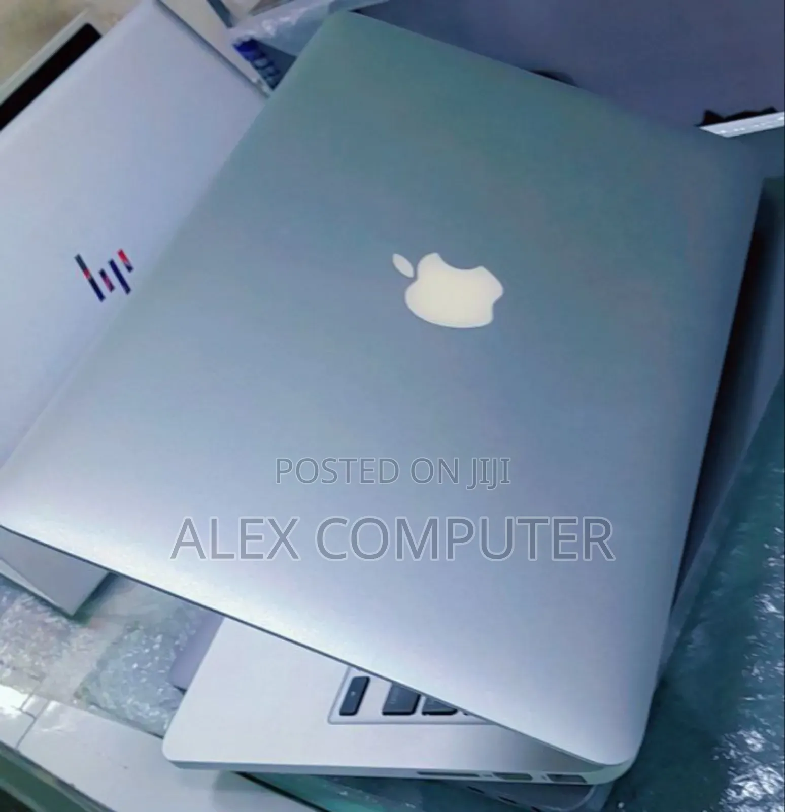 New Laptop Apple MacBook Pro 2014 8GB Intel Core I5 SSD 256GB