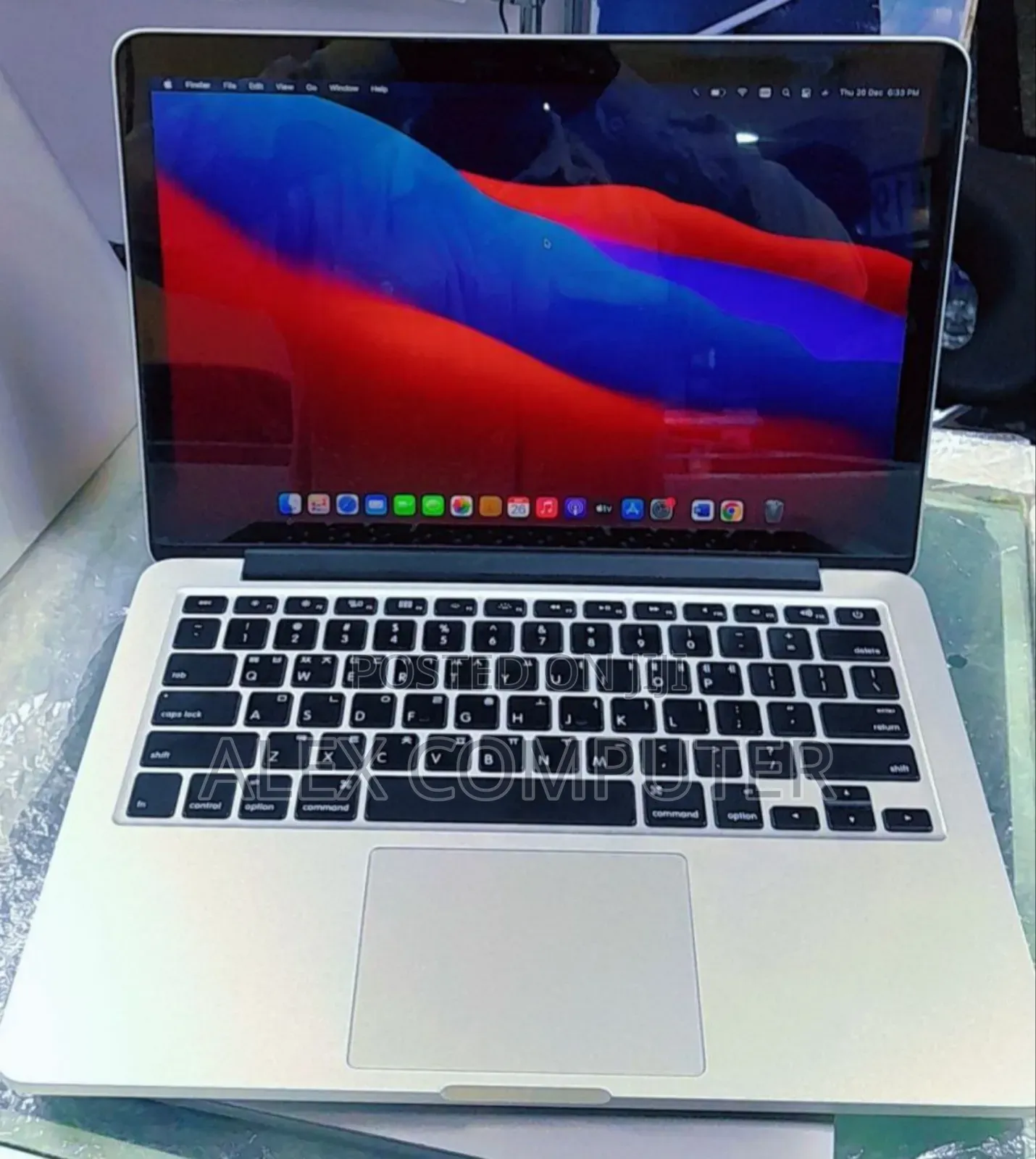 New Laptop Apple MacBook Pro 2014 8GB Intel Core I5 SSD 256GB