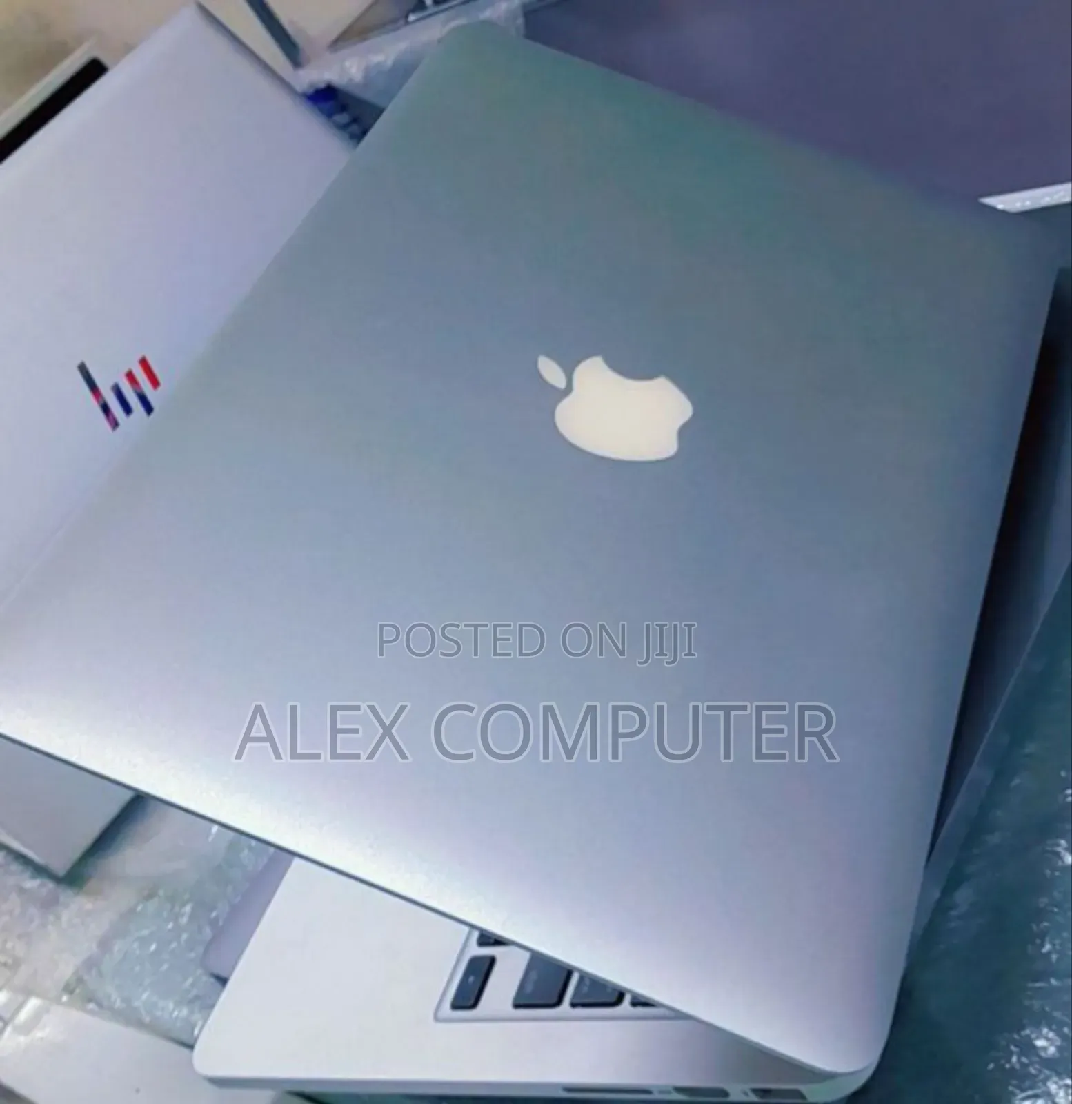 New Laptop Apple MacBook Pro 2014 8GB Intel Core I5 SSD 256GB