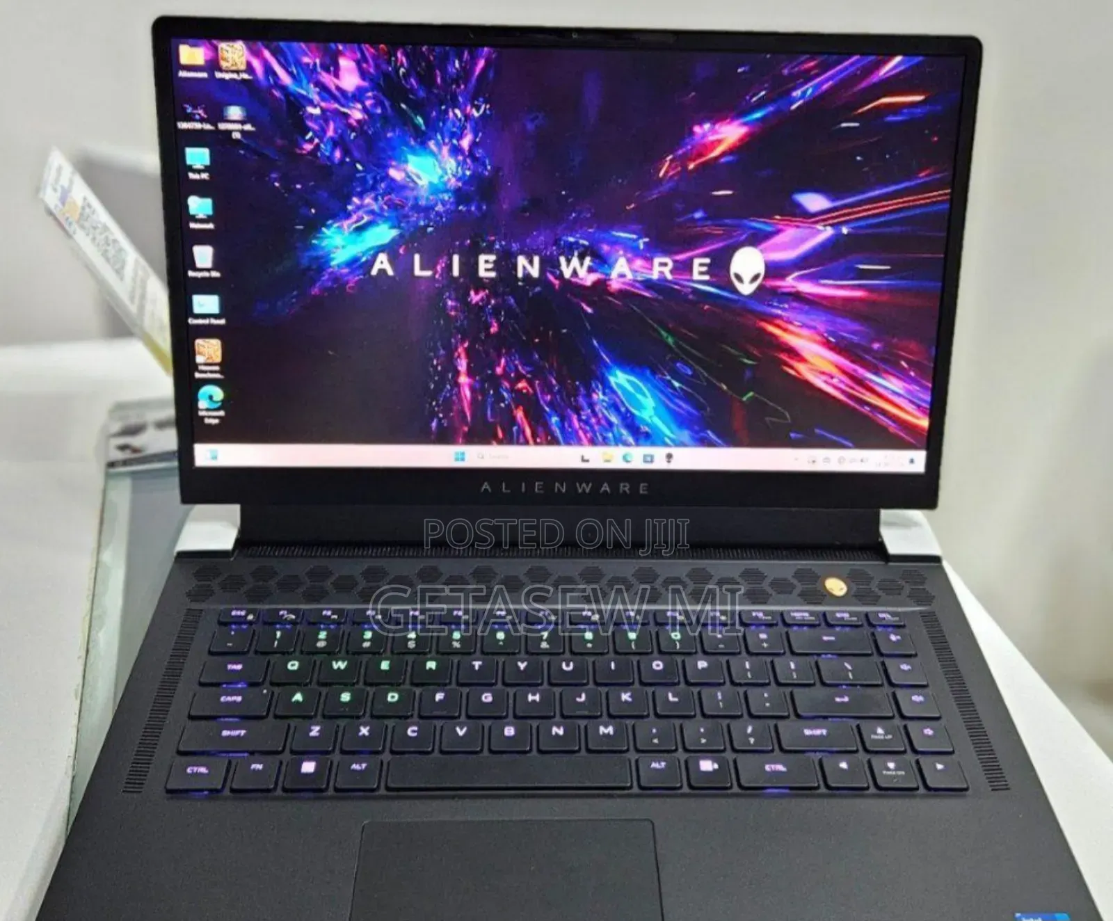 New Laptop Alienware M17x R2 32GB Intel Core I7 SSD 1T