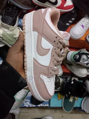 Photo - Nike Dunk High Master Quality Shoes for Women's