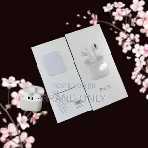 Photo - Pro 5 Earphone: Stay Connected to Pure Sound