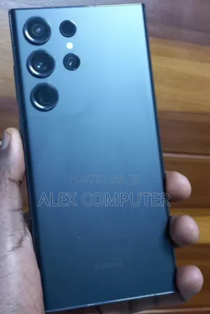 Photo - New Samsung Galaxy S23 Ultra 512 GB Black