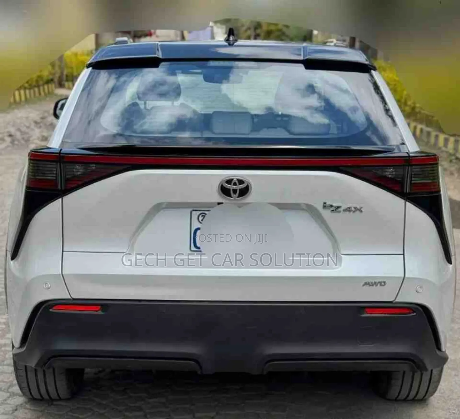 Toyota bZ4X 2023 White