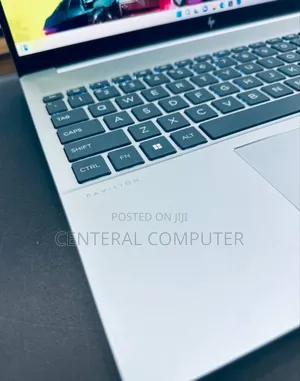 New Laptop HP Pavilion 14-Ce1000 16GB Intel Core I7 SSD 512GB