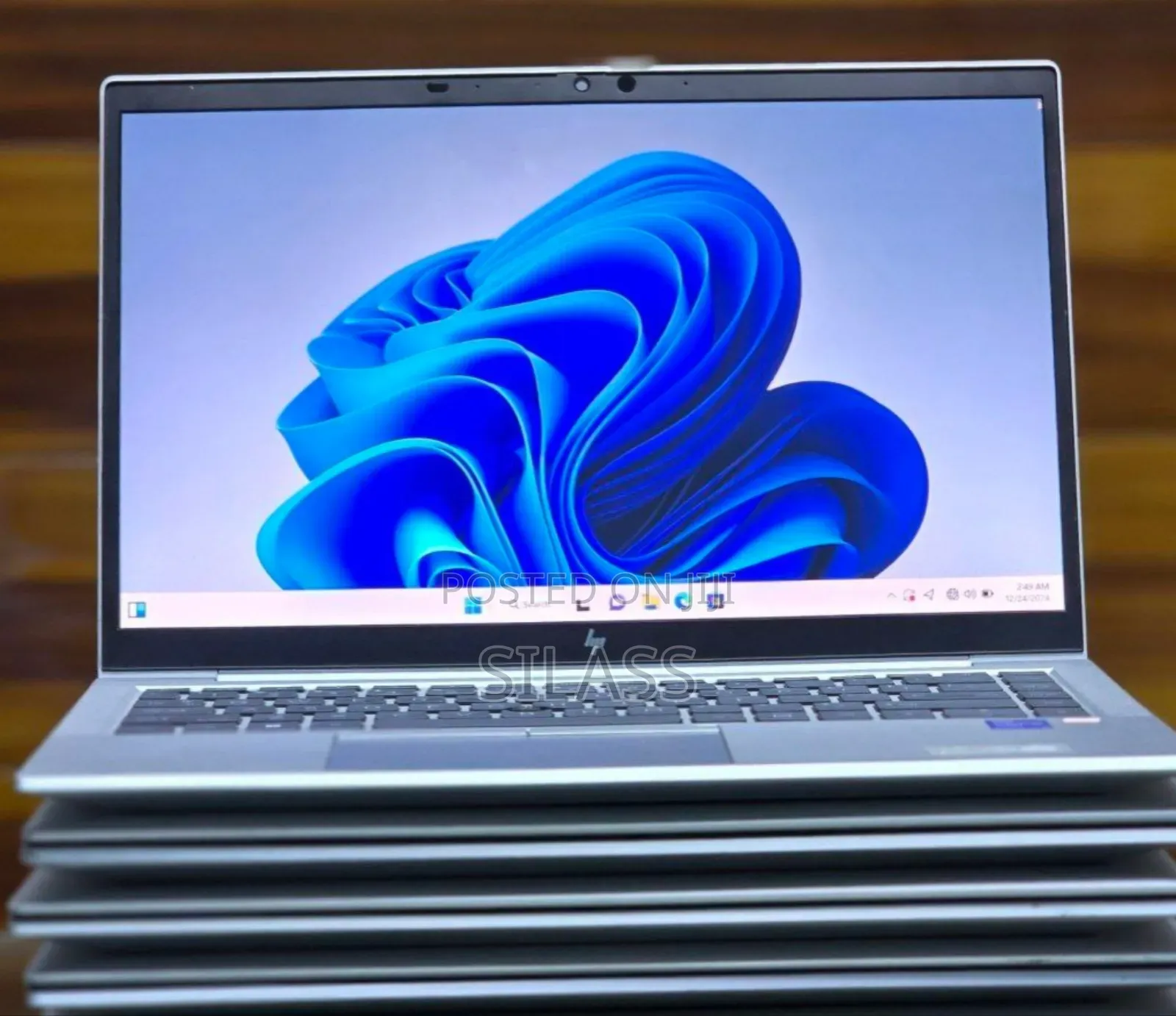 New Laptop HP EliteBook 840 G8 16GB Intel Core I7 SSD 512GB