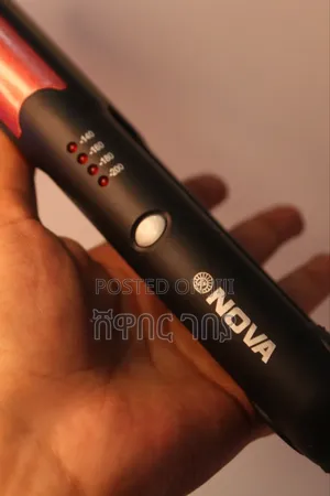 Photo - Nova Hair Straightener