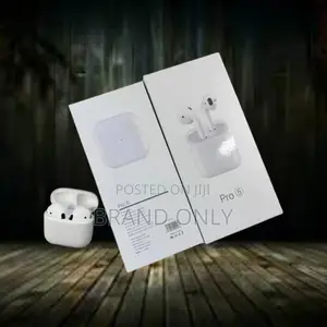 Photo - Pro 5 Earphone: Immerse in Sonic Delightfulness