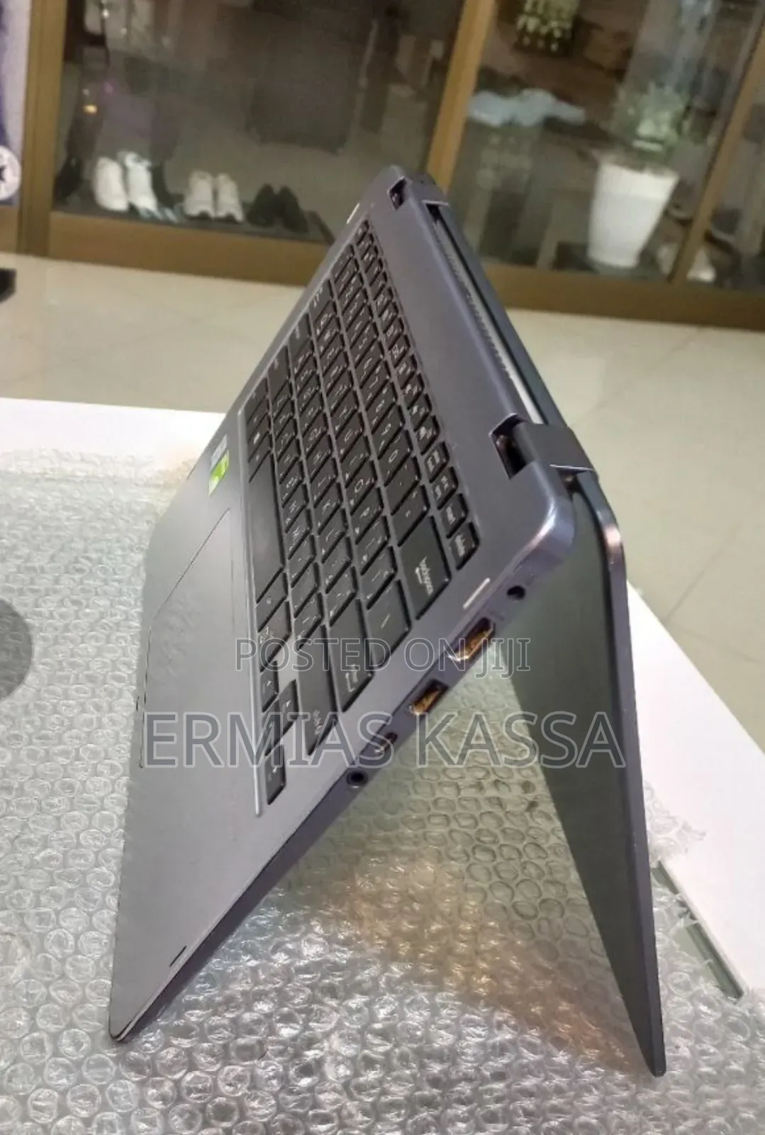 New Laptop Asus VivoBook 15 X505BA 8GB Intel Core I7 HDD 1T