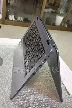 New Laptop Asus VivoBook 15 X505BA 8GB Intel Core I7 HDD 1T