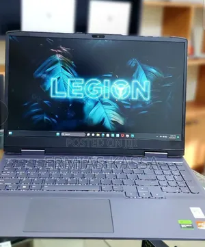 New Laptop Lenovo LOQ 15IRH8 16GB AMD Ryzen 7 SSD 512GB