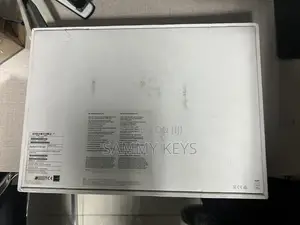 New Laptop Apple MacBook Pro 2019 16GB Intel Core I7 SSD 512GB