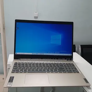 New Laptop Lenovo IdeaPad 330C 8GB Intel Core I3 SSD 256GB