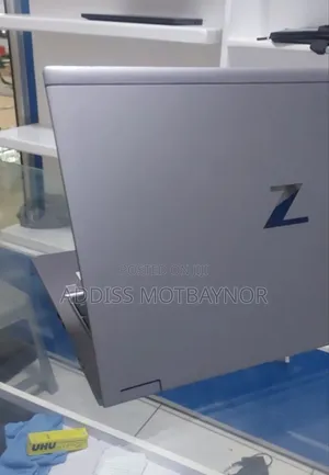 New Laptop HP ZBook Studio G3 16GB Intel Core I7 SSD 512GB