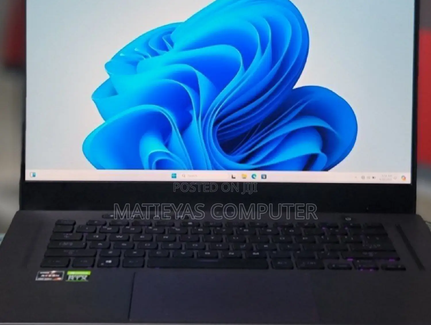 New Laptop Asus ROG Zephyrus G16 8GB AMD Ryzen 9 SSD 512GB