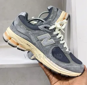 Photo - New Balance 2002R Dark Grey Gum Master Quality Shoes