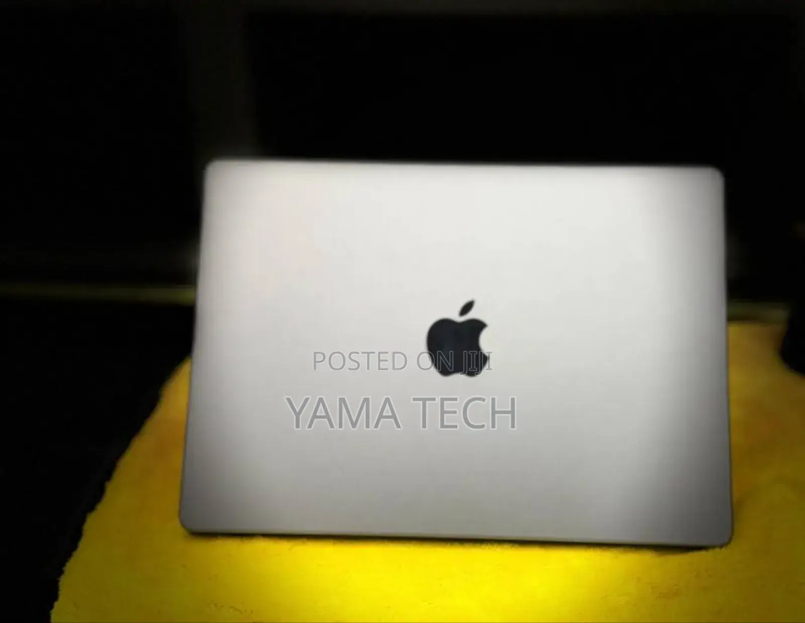 New Apple MacBook Pro 2023 M3 Pro 14-Inch 8GB Apple M3 SSD 512GB