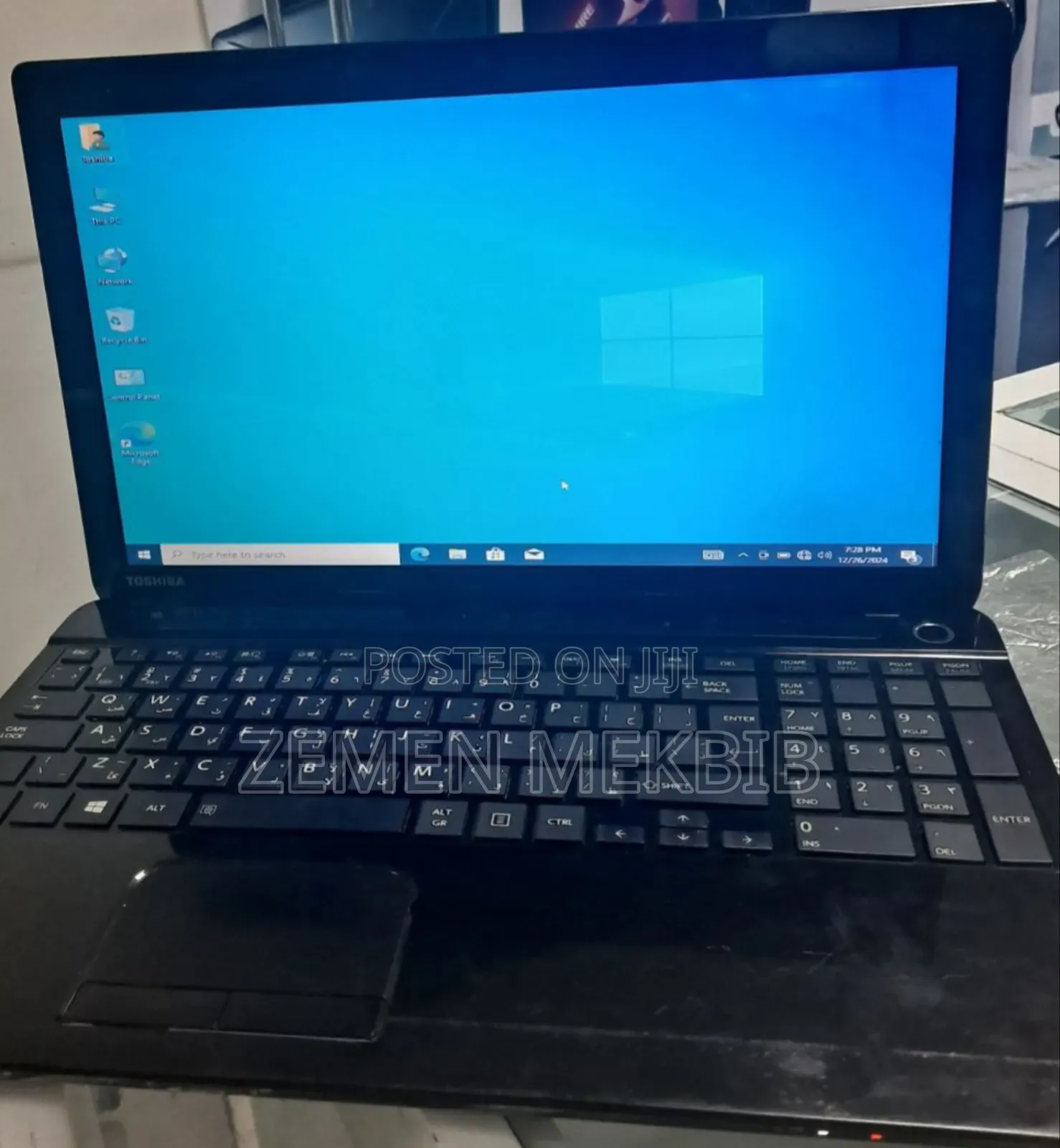 New Laptop Toshiba 4GB Intel Core I3 HDD 500GB