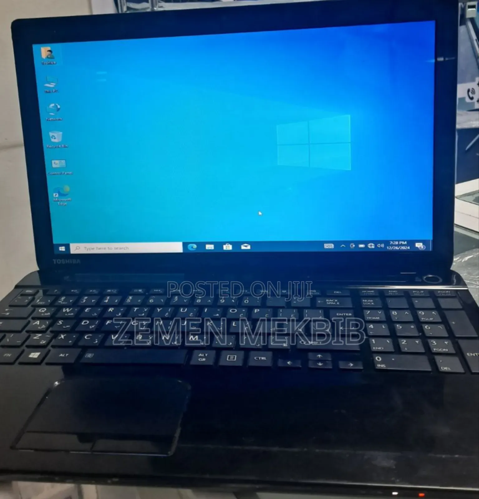 New Laptop Toshiba 4GB Intel Core I3 HDD 500GB