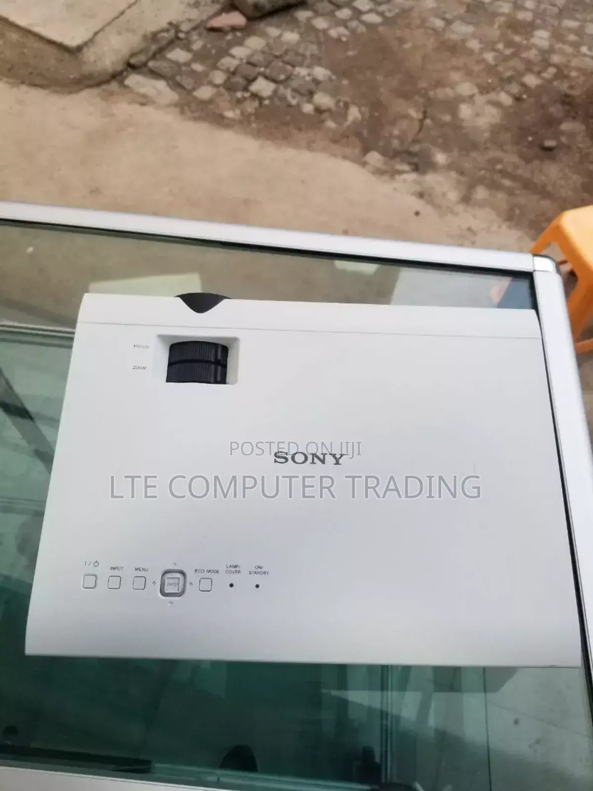 Sony Projector
Model Name VPL-Dx220