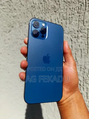 Photo - Apple iPhone 12 Pro Max 256 GB Blue