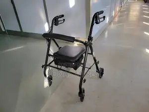 Photo - Walker撿walker With Seat Cross Over Transit Chair Seat Walker
