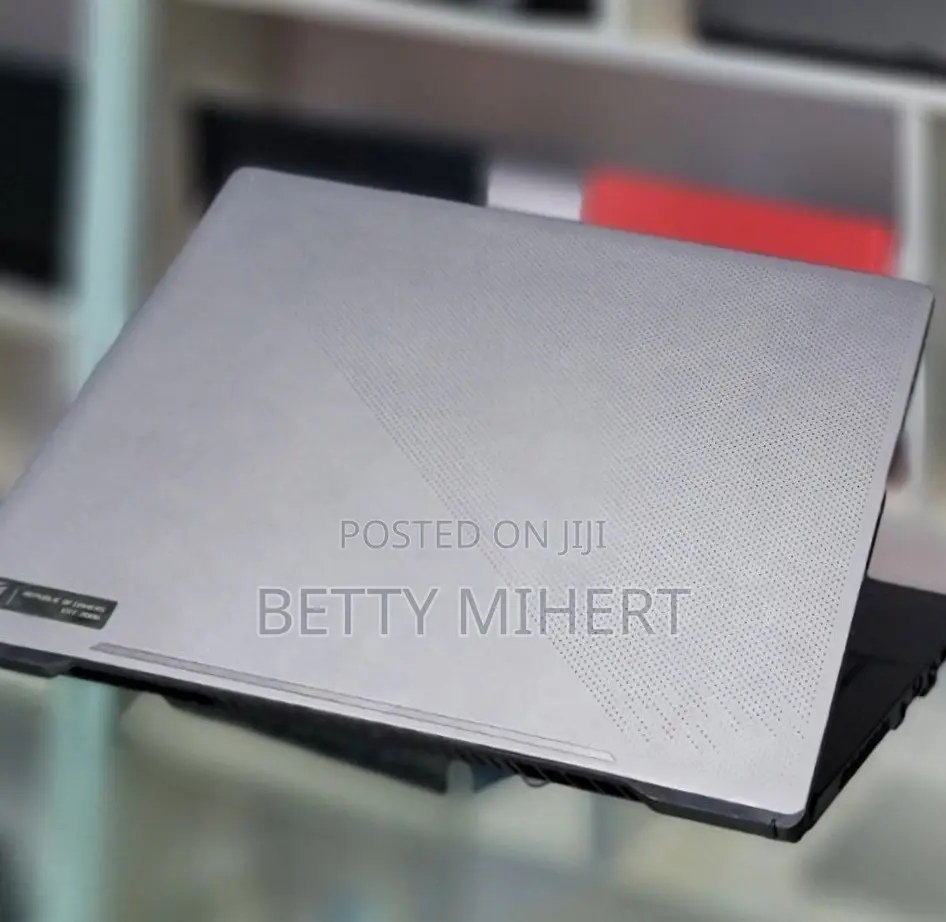 Laptop Asus ROG Zephyrus G15 16GB Intel Core I5 SSD 1T