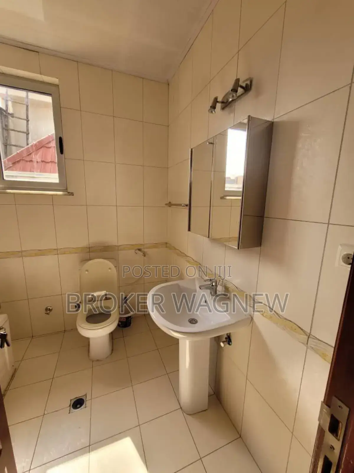 5bdrm House in Bole for rent