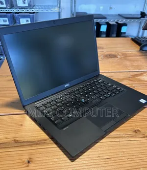 Photo - New Laptop Dell Latitude 14 E7470 8GB Intel Core I5 SSD 256GB
